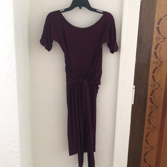 donna karan burgundy dress Donna Karan New York Women's Ruched Midi Dress - Berry
